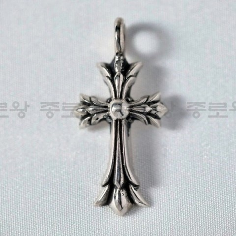 Chrome Hearts 크롬하츠 미니 더블 크로스 팬던트