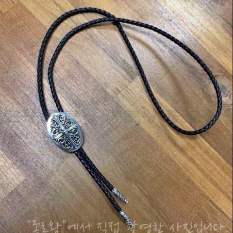 Chrome Hearts 크롬하츠 오발 크로스 볼로 타이