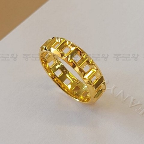 TIFFANY&Co 티파니앤코 5.5MM 트루 네로우링 반지