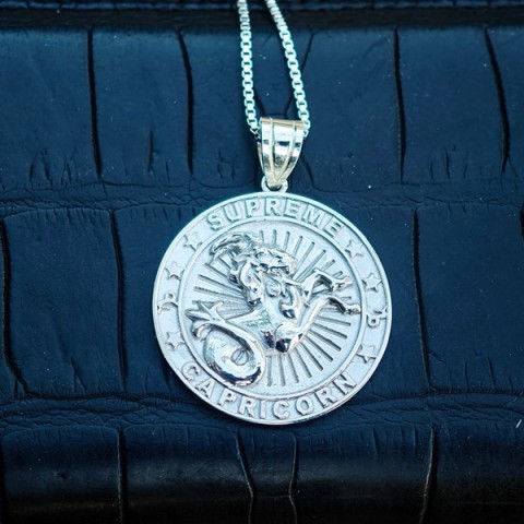 Supreme X JACOB&CO 슈프림 X 제이콥앤코 조디악 카프리콘 별자리 목걸이