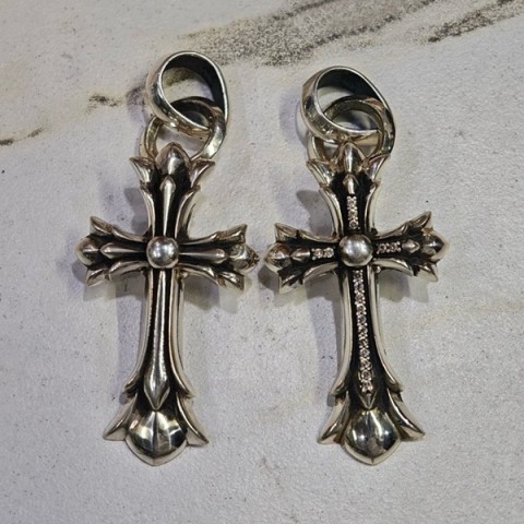 Chrome Hearts 크롬하츠 M 더블 크로스 팬던트 / 최신수정버전